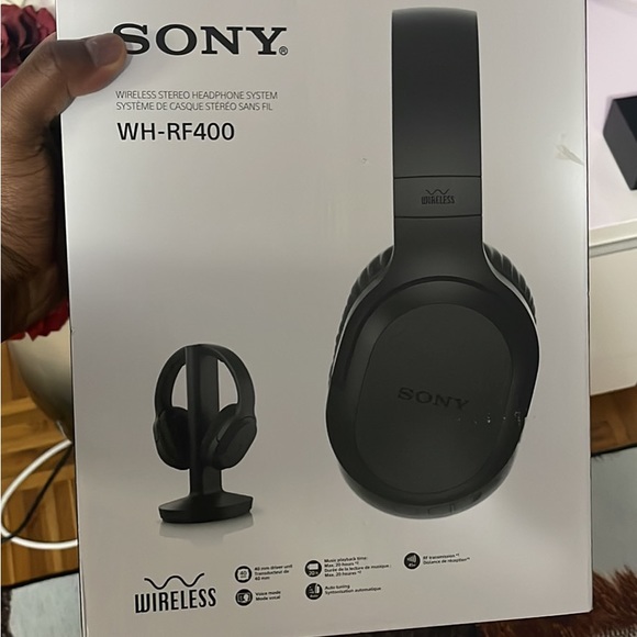 Sony Wireless Headphones for TV Watching (WHRF400R) with Transmitter OPEN BOX - Picture 8 of 8